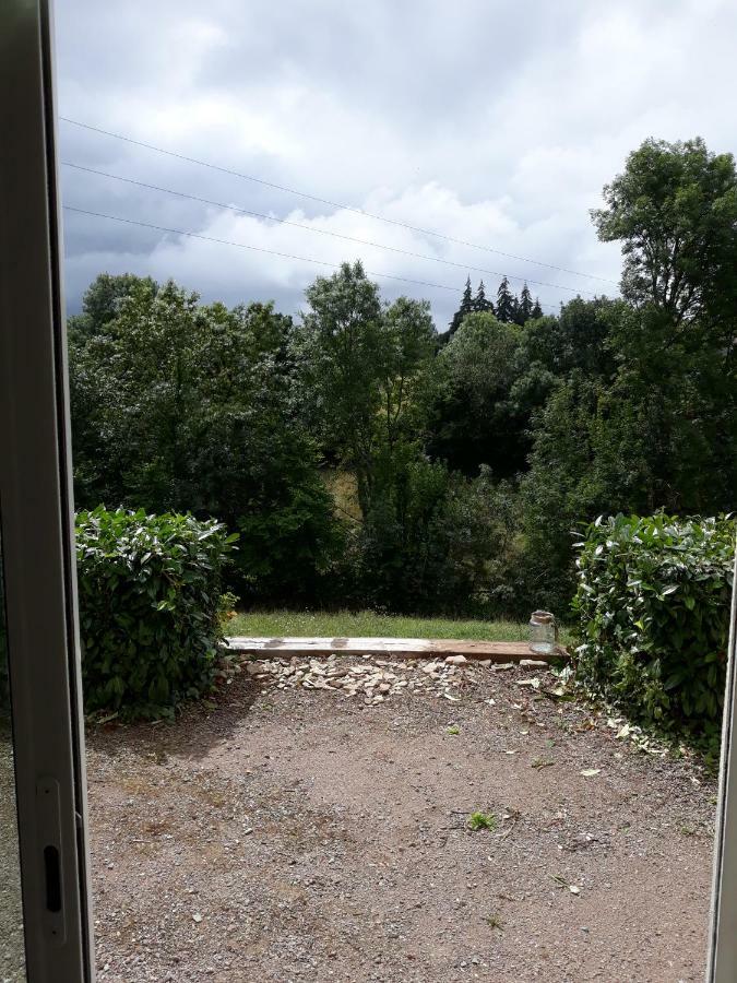 Gites Nature & Espace - Le Puits Des Souhaits Villedieu-les-Poëles Exterior foto